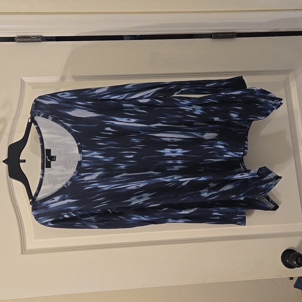 GNW Blue Abstract Print Long Sleeve Shark Bite Hem Top Size XL